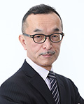 小山 堅